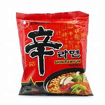 Macarrão Instantâneo Sabor Carne e Vegetais Picante - Shin Ramyun 110g